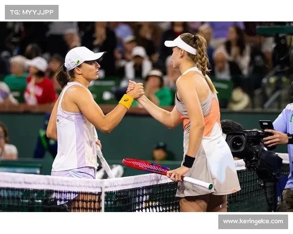 莱巴金娜两盘击败亚历山德罗娃，以全胜战绩锁定小组头名