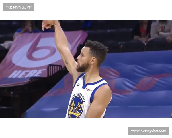 库里末节连续命中两记三分,将分差从92-100追至98-100 库里末节连续命中两记三分,将分差从92-100追至98-100